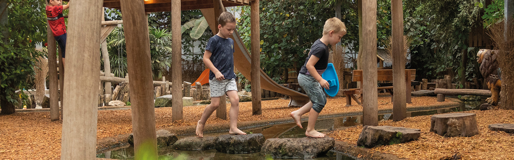 Spelende kinderen in PanAvontura